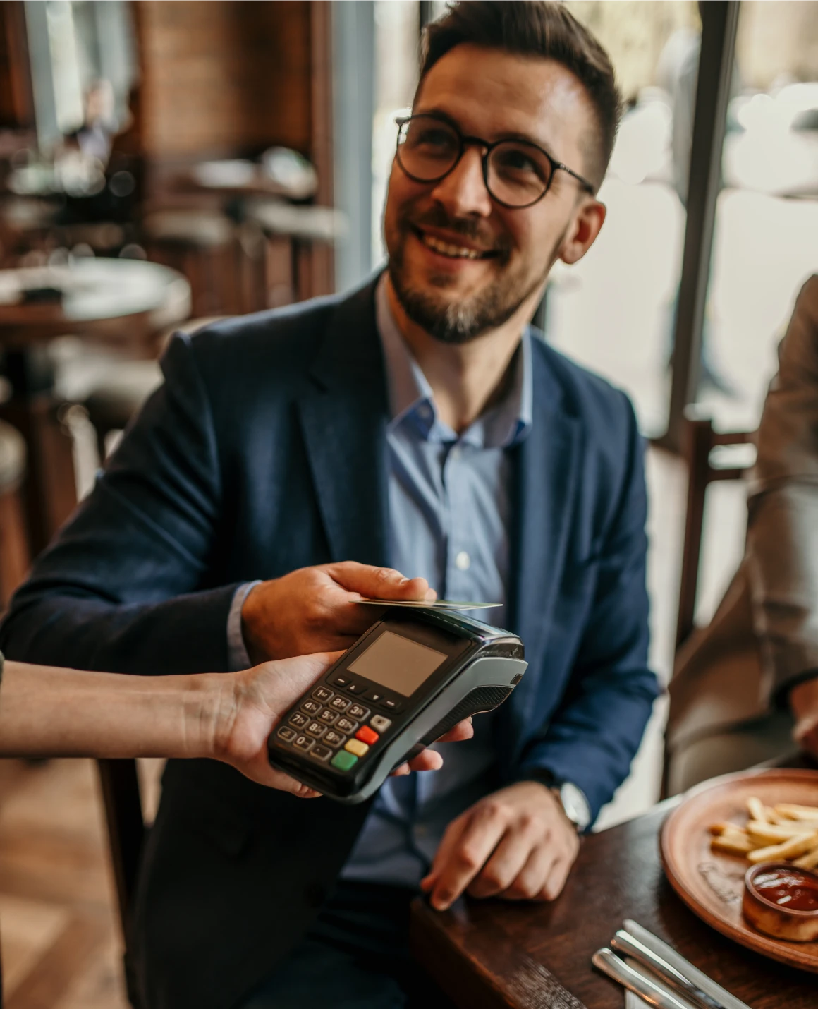 Customer using contactless payment